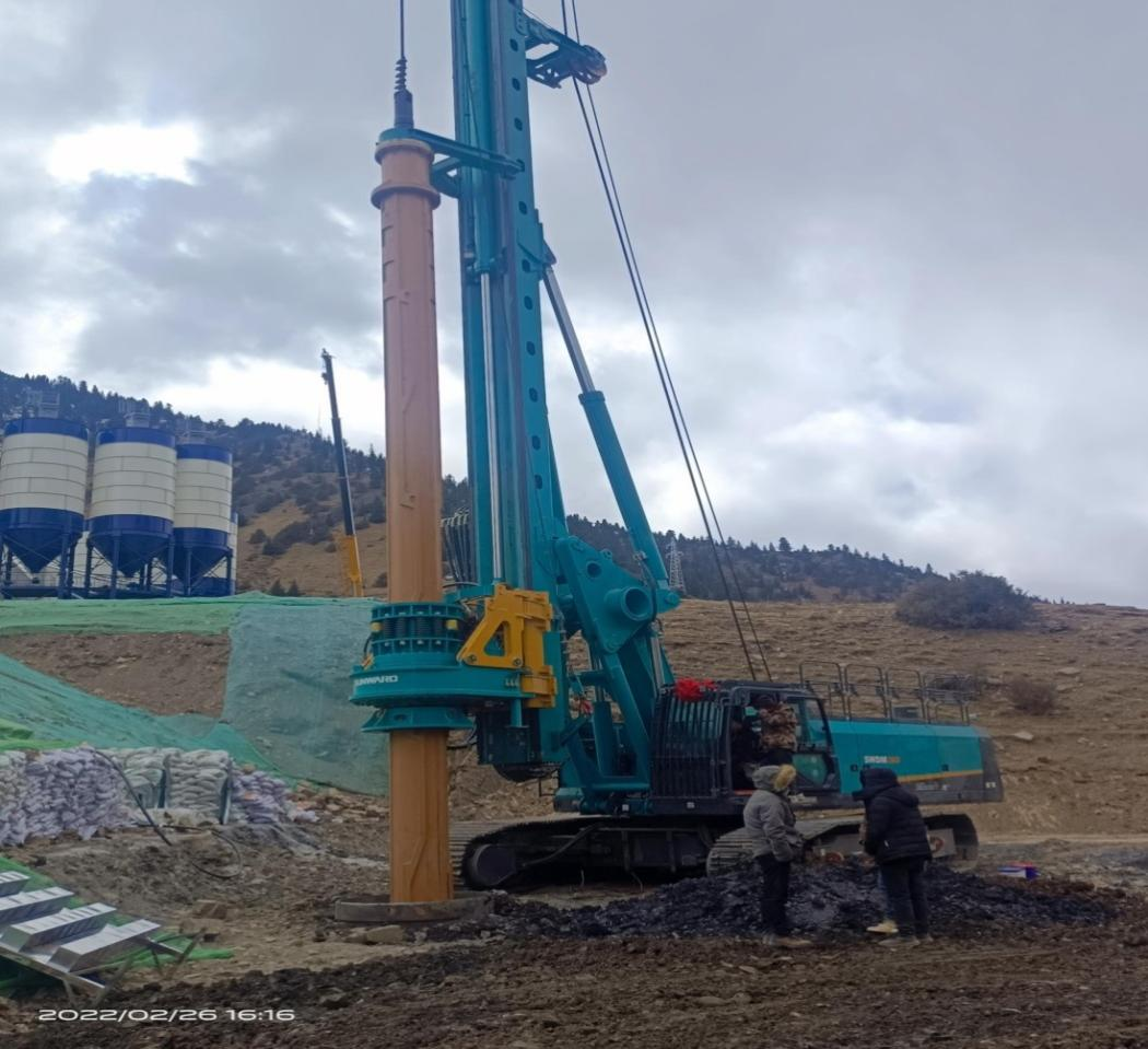 決戰(zhàn)“世界之巔”！山河智能旋挖鉆機實力助建川藏鐵路